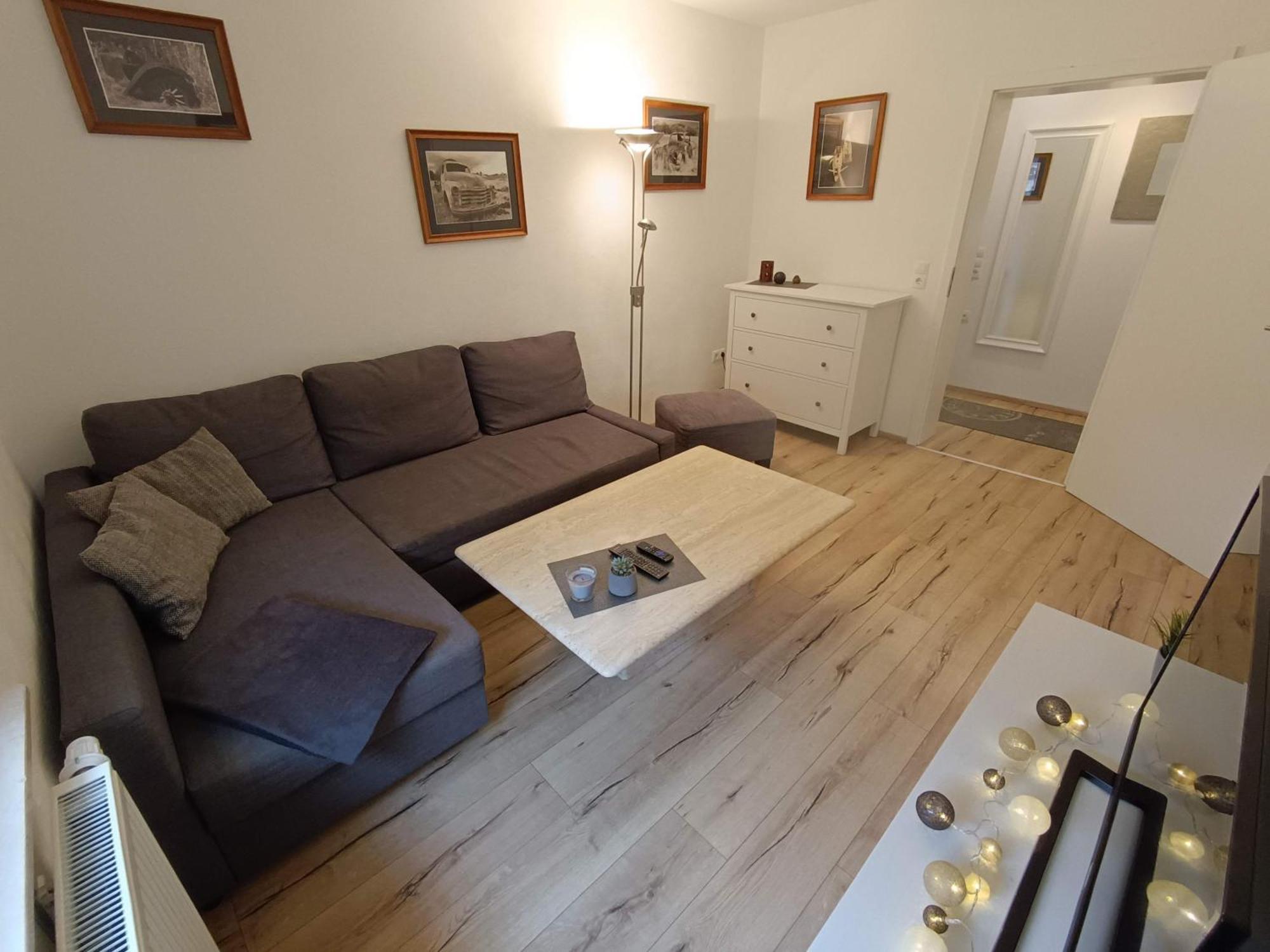 Ferienwohnung Am Rathaus Landstuhl Ruang foto